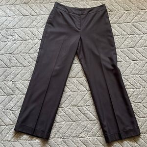 Ann Taylor, like new, women’s dress pants. Very high quality.